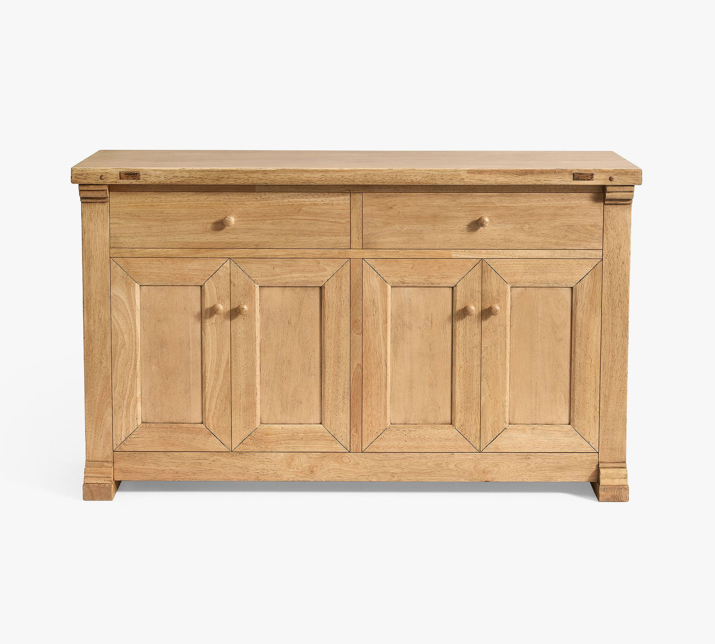 Elegant Coastal-Inspired Console Styling