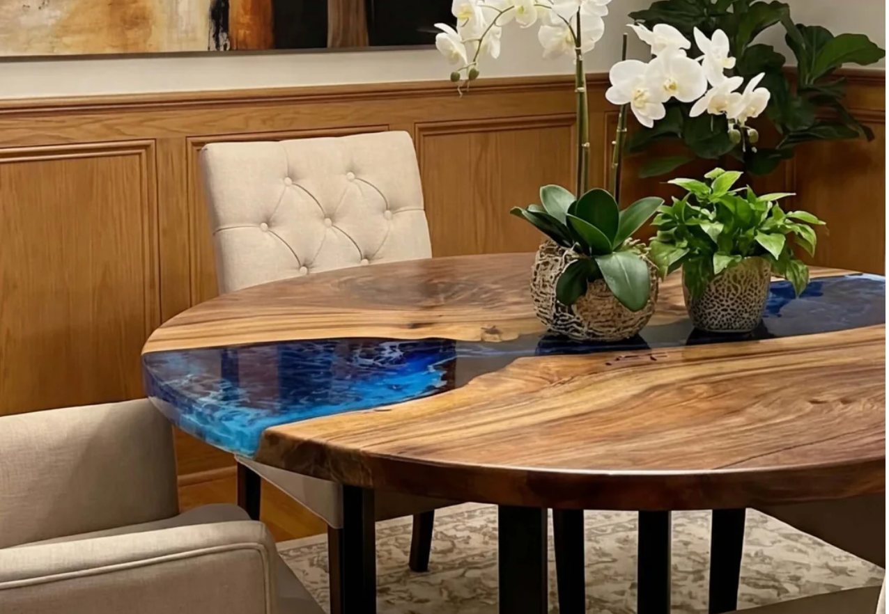 Round Blue Resin Wooden Dining Table