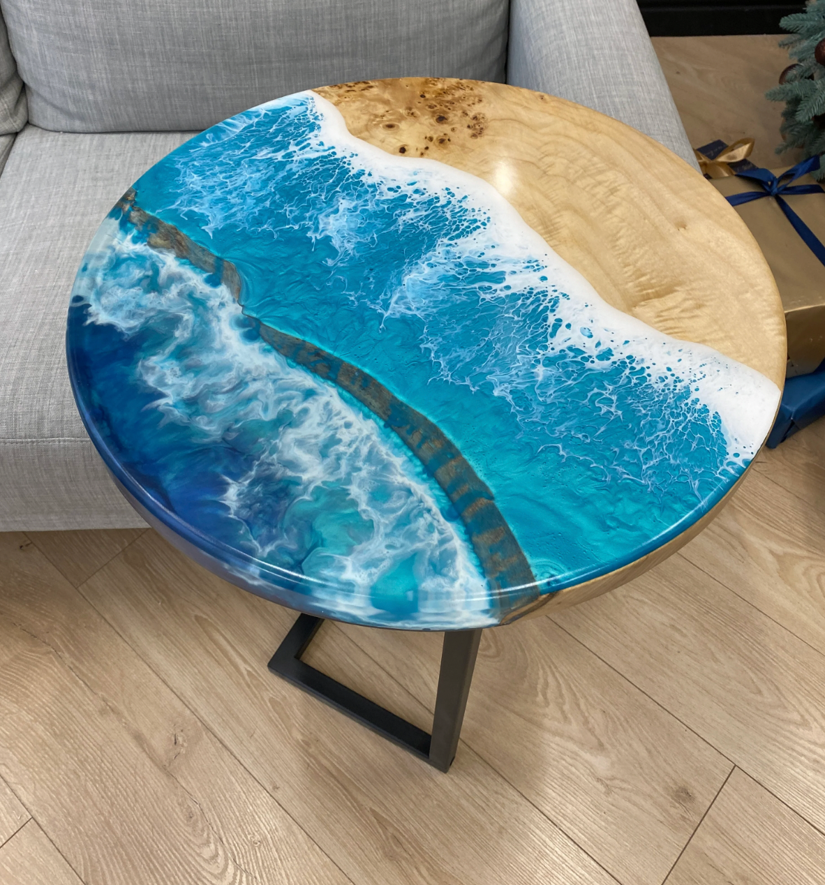 Ocean Wave Resin Round Wooden Side Table