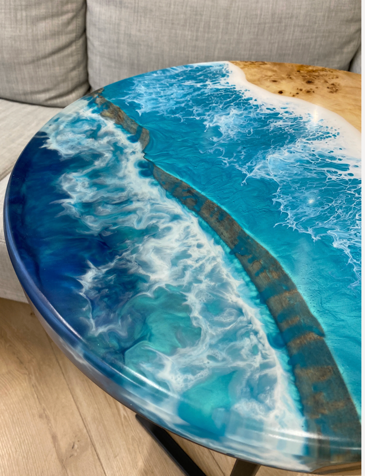 Ocean Wave Resin Round Wooden Side Table