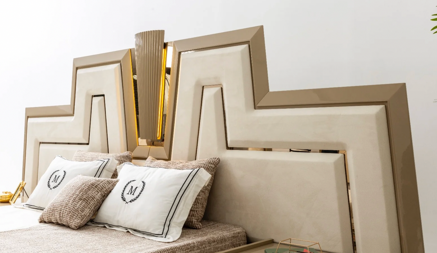 Majestic Horizon Bed