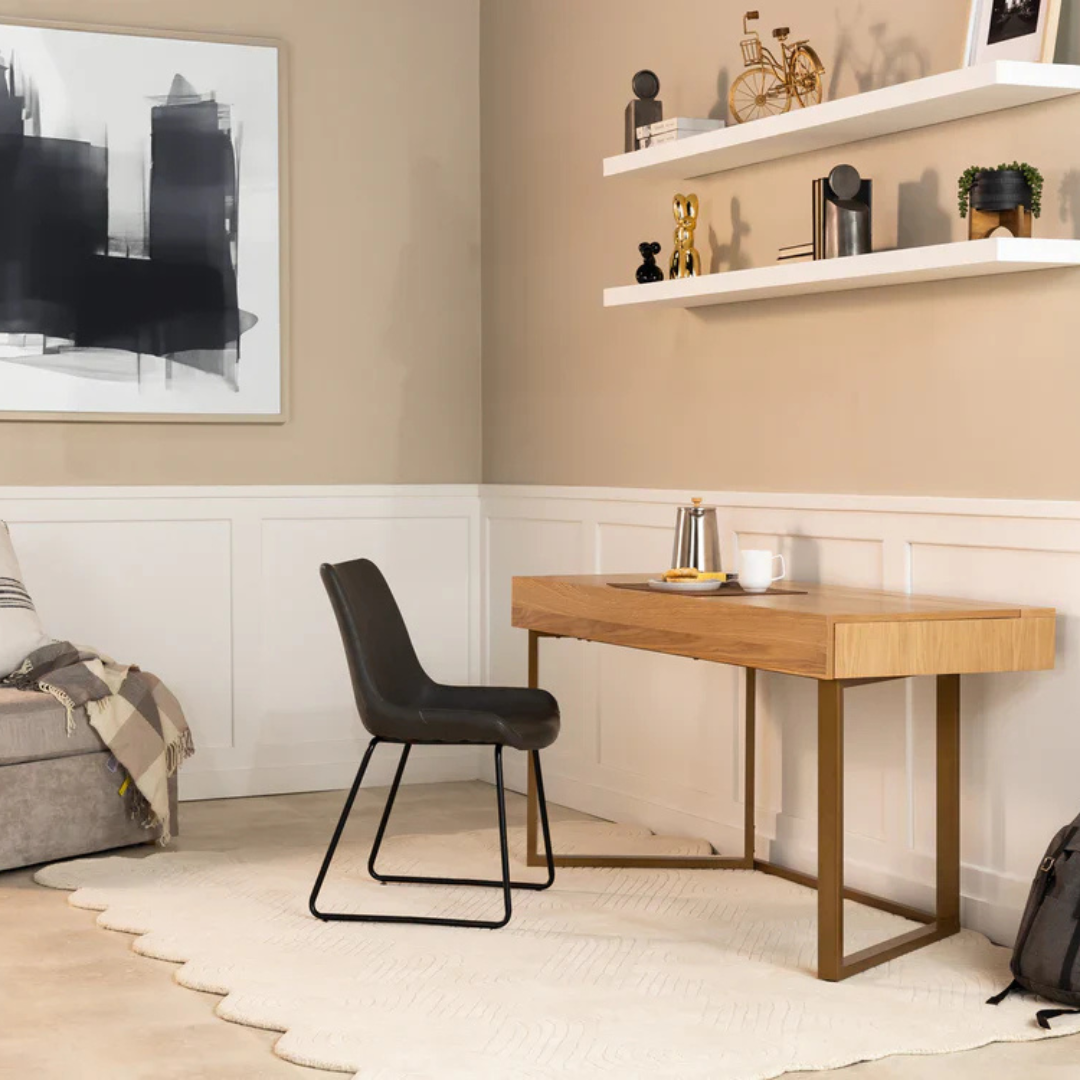 Table to Desk - The Savouring