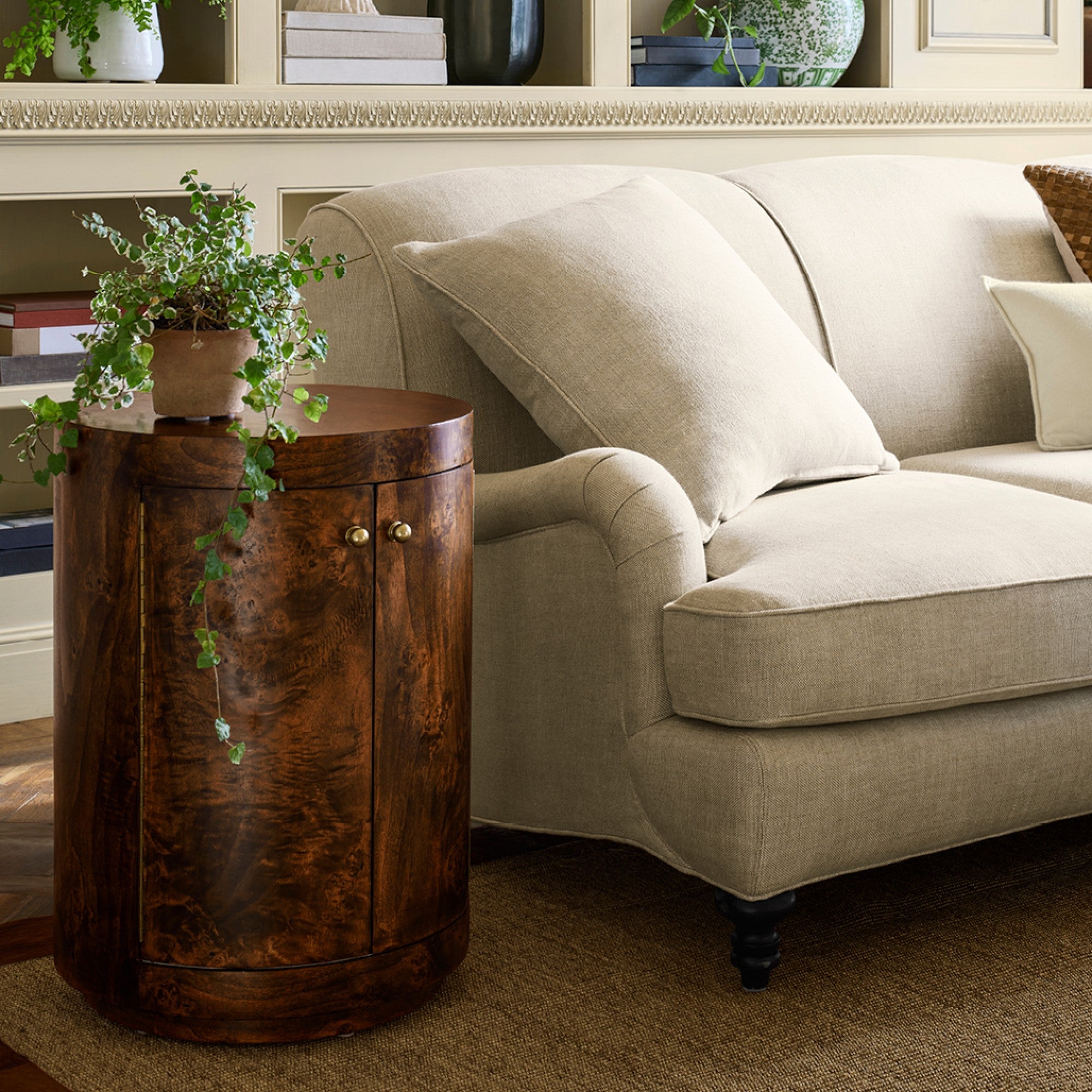 Cambridge Side Table (18")