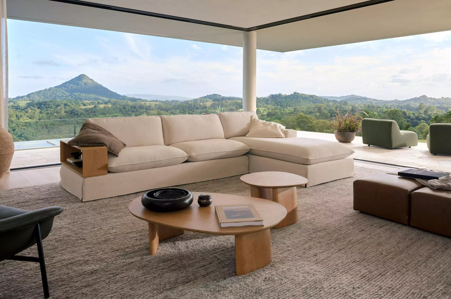 Jasper Coast Sectional Sofa